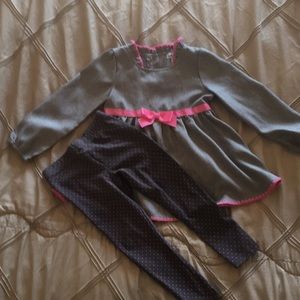 Grey and pink tunic with leggings